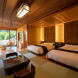 4* Ryokan Hanayashiki Ukifune-en