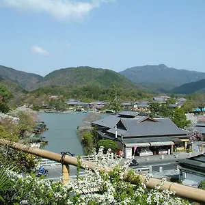 3* Hotel Togetsutei